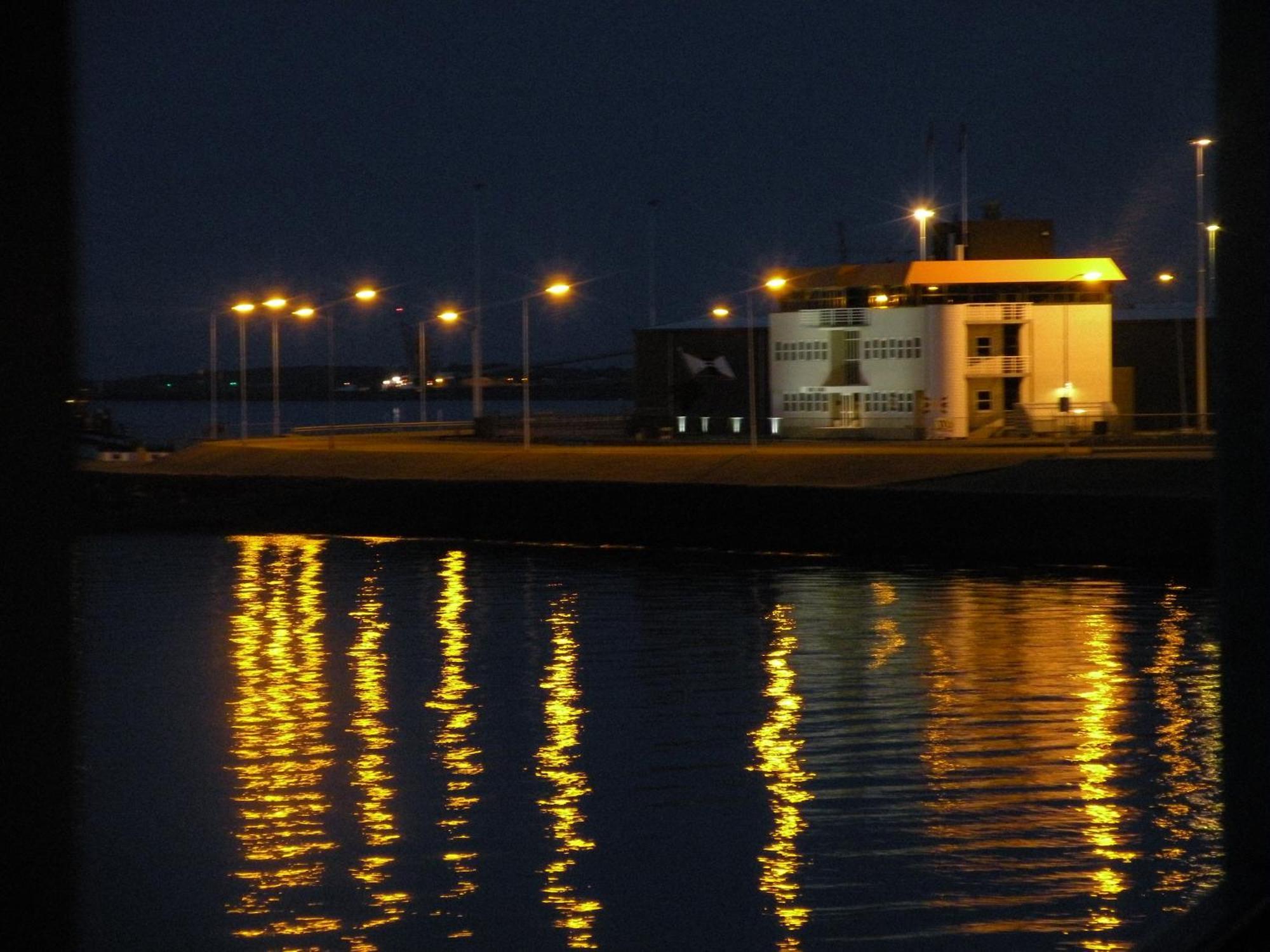 Eemshotel Delfzijl Exteriér fotografie